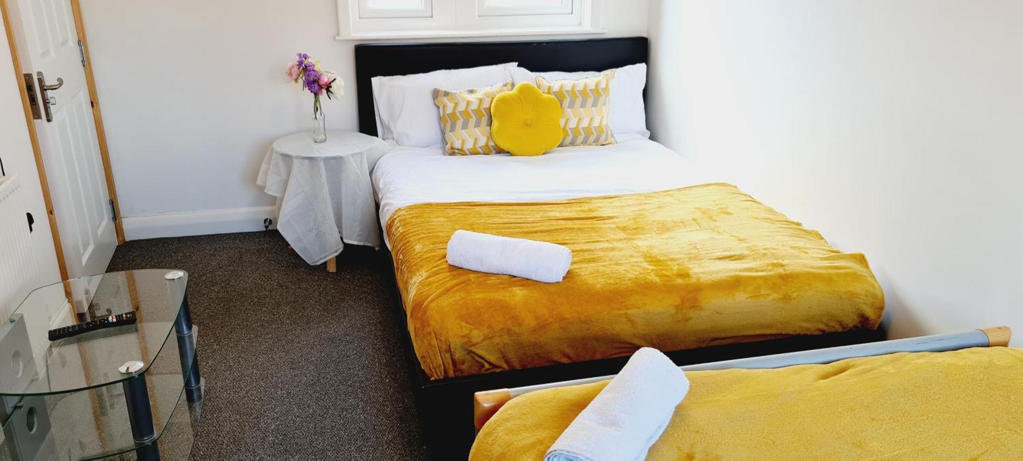 Browning House Bedrooms I Long Or Short Stay I Special Rate Available Дерби Экстерьер фото